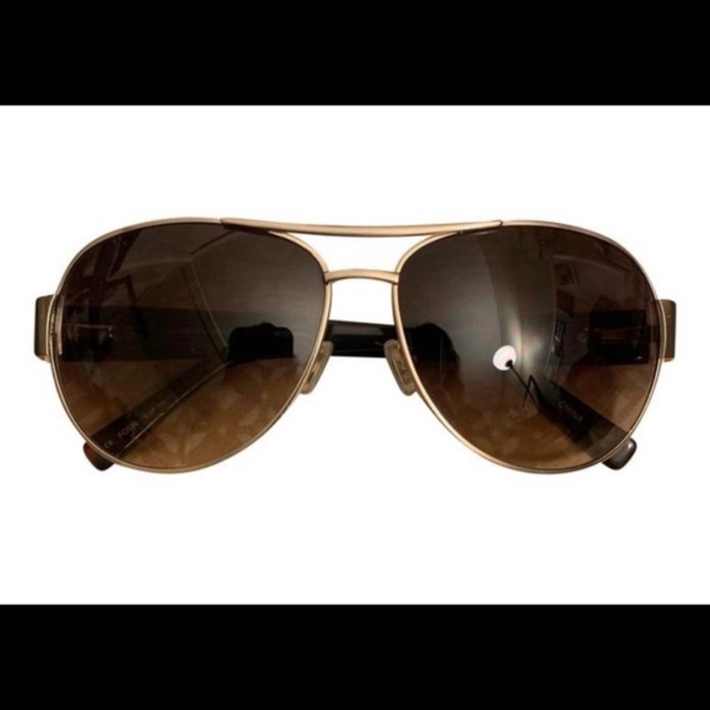 Fossil Berkeley 3 Aviator woman’s sunglasses 😎